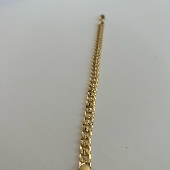 14k gold filled Cuban link bracelet - Picture 4 of 5